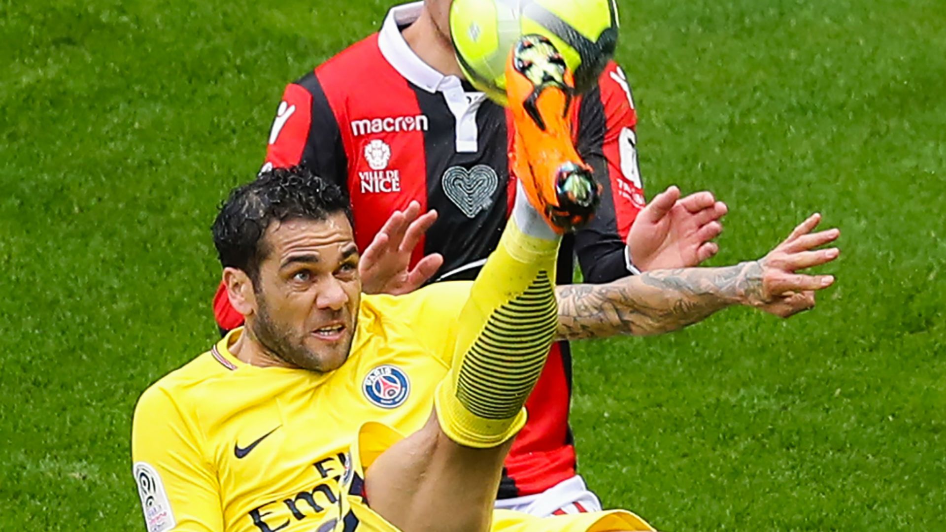 Nice PSG Ligue 1 Dani Alves
