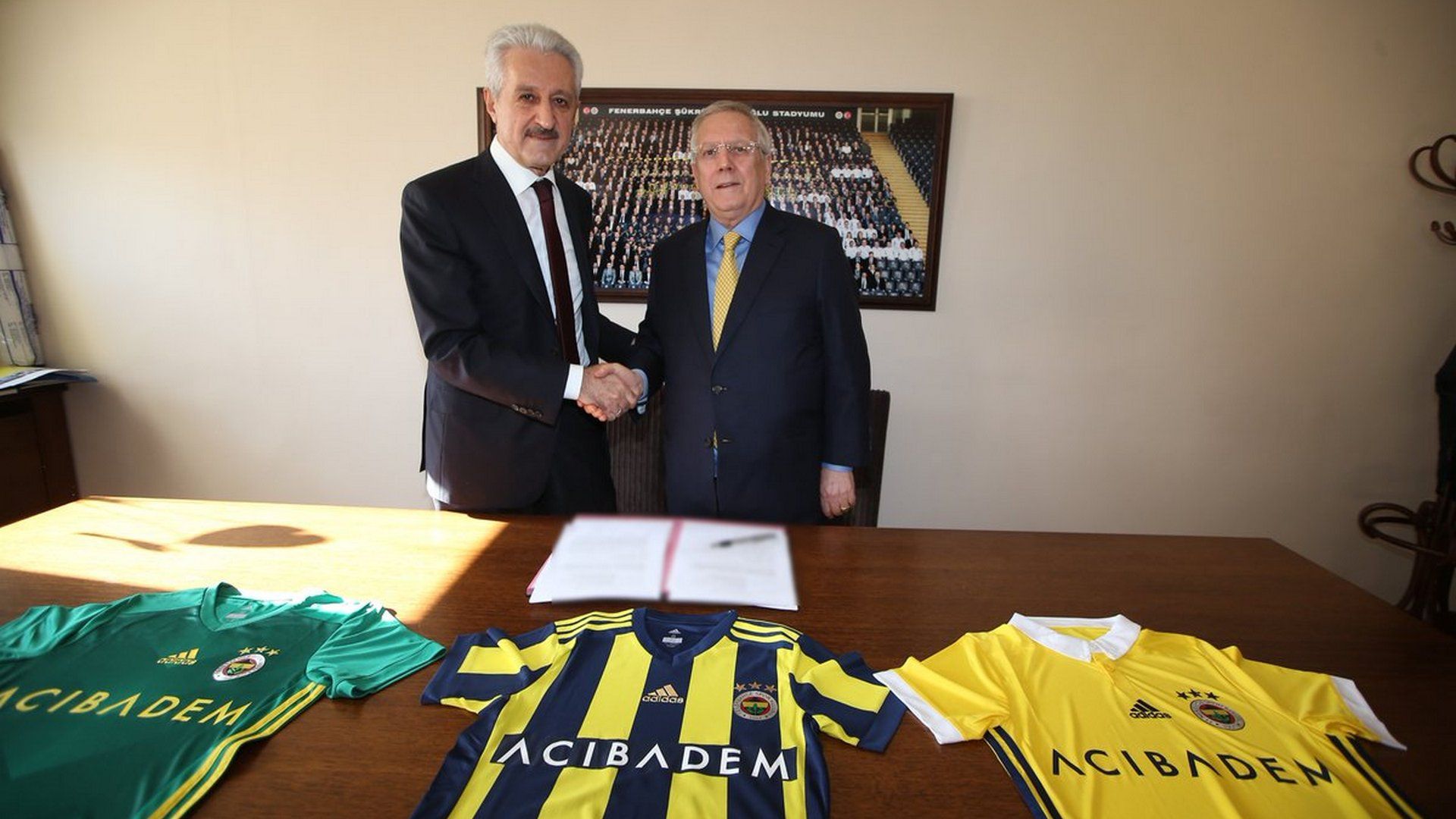 Fenerbahce sponsor Acibadem Aziz Yildirim Mehmet Ali Aydinlar