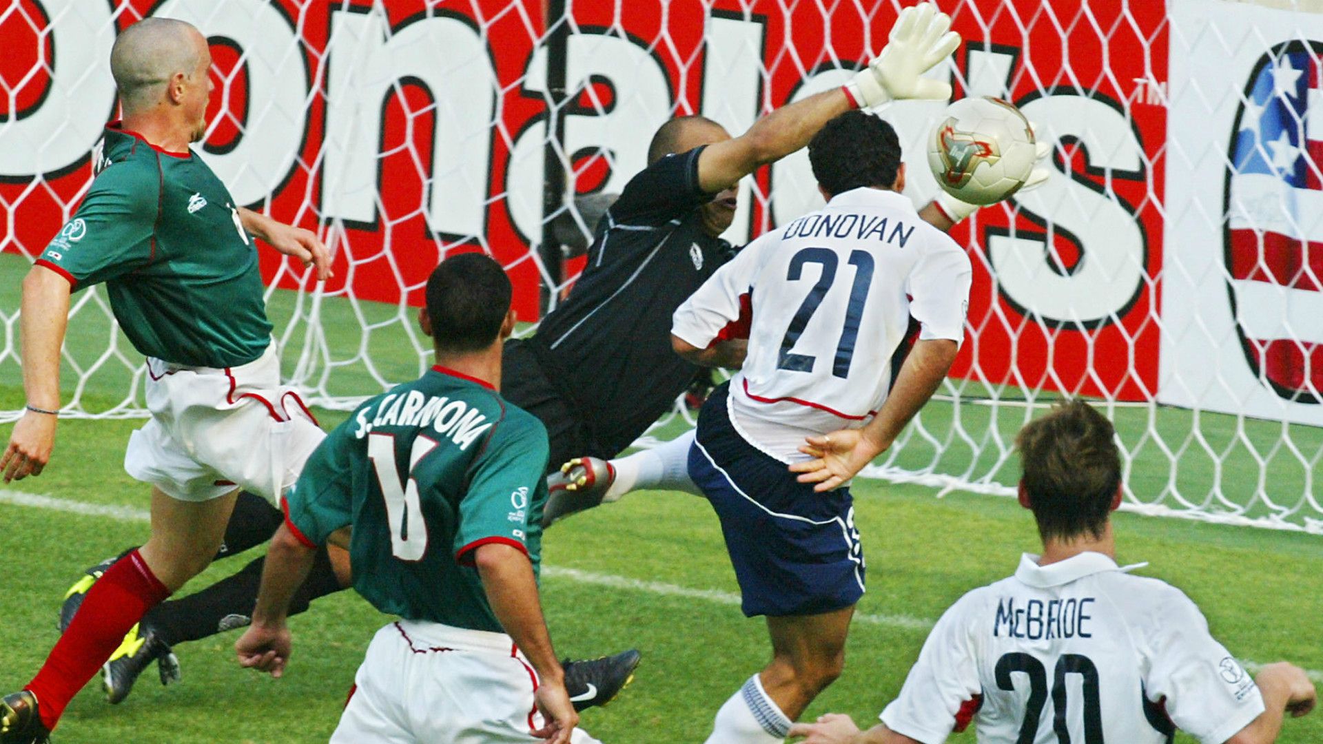 Landon Donovan USA Mexico 06172002