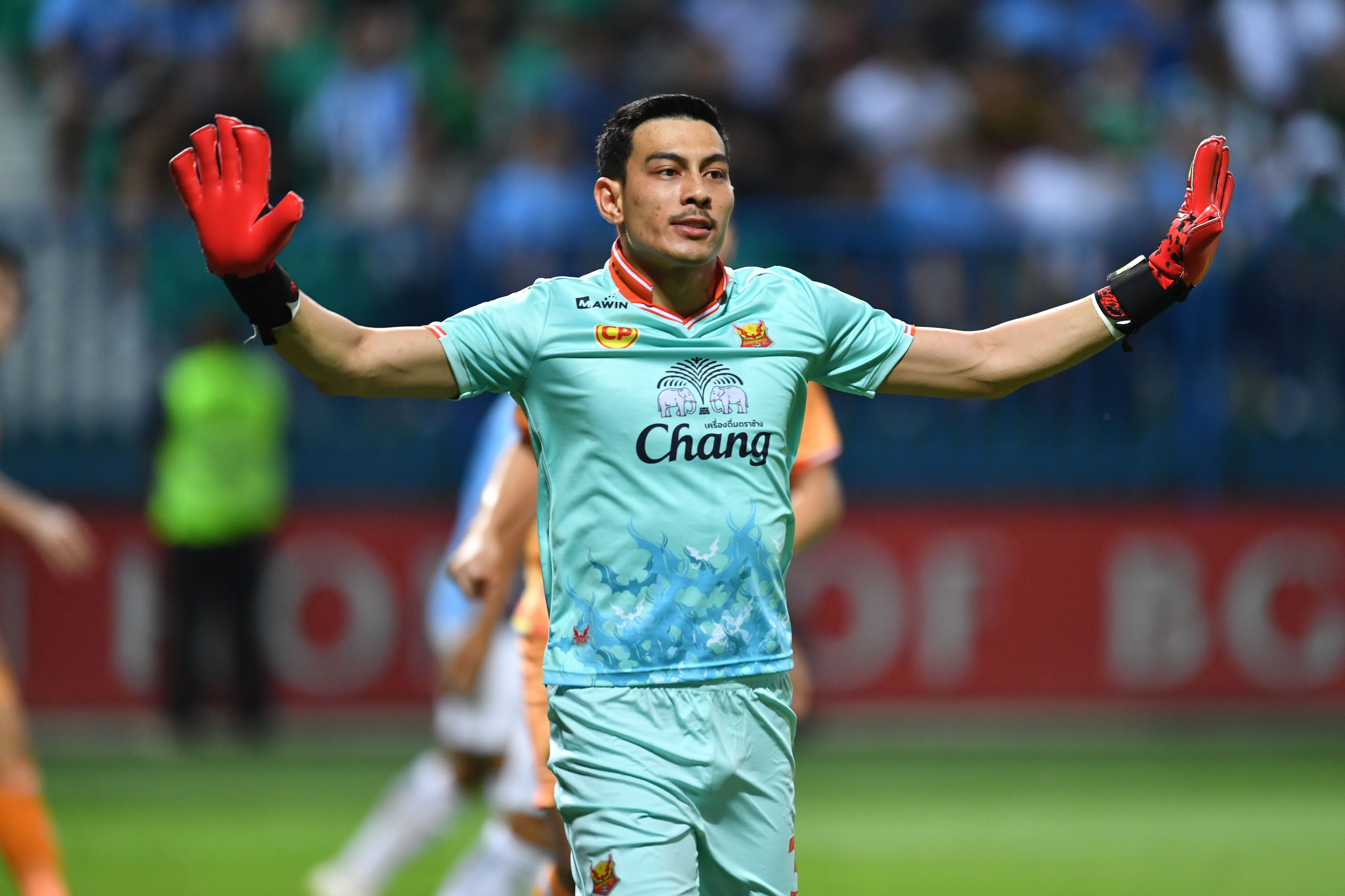 ไพโรจน์ เอี่ยมมาก