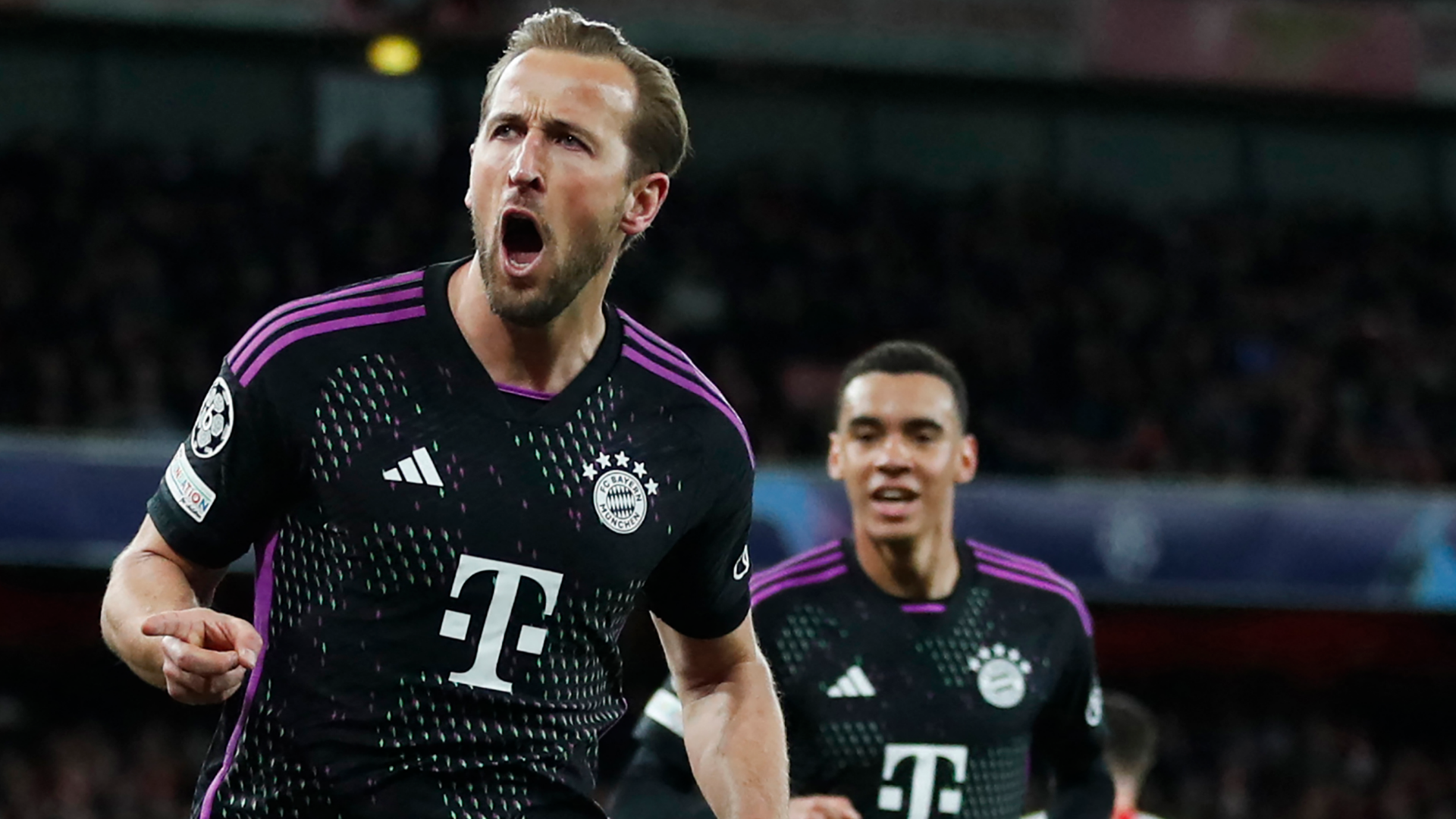 Harry Kane gives epic response after raucous Arsenal fans disrupt pitchside interview with Bayern striker after Champions League clash thumbnail
