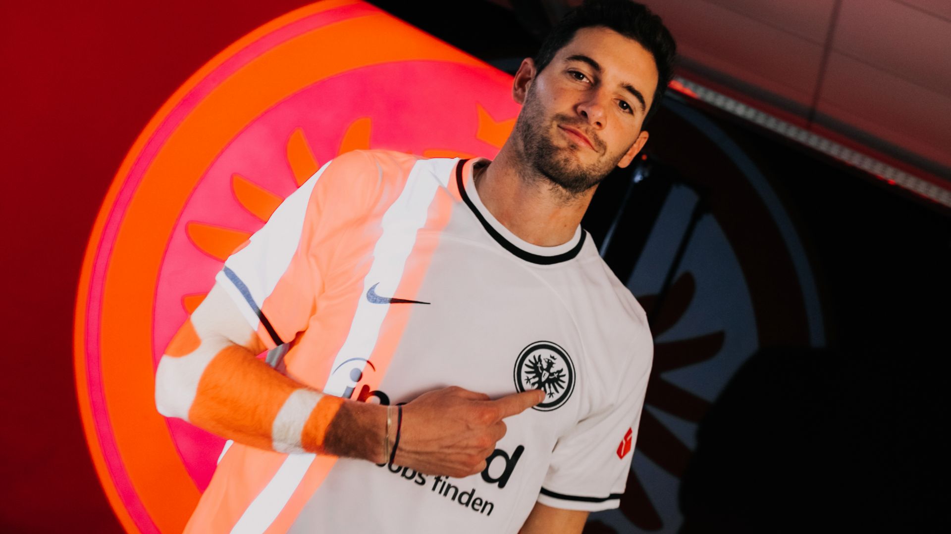 lucas alario Eintracht 2022