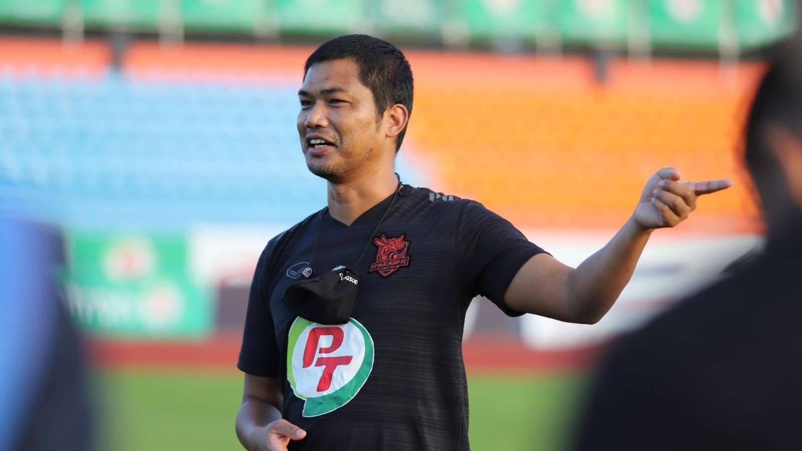 อิสสระ ศรีทะโร