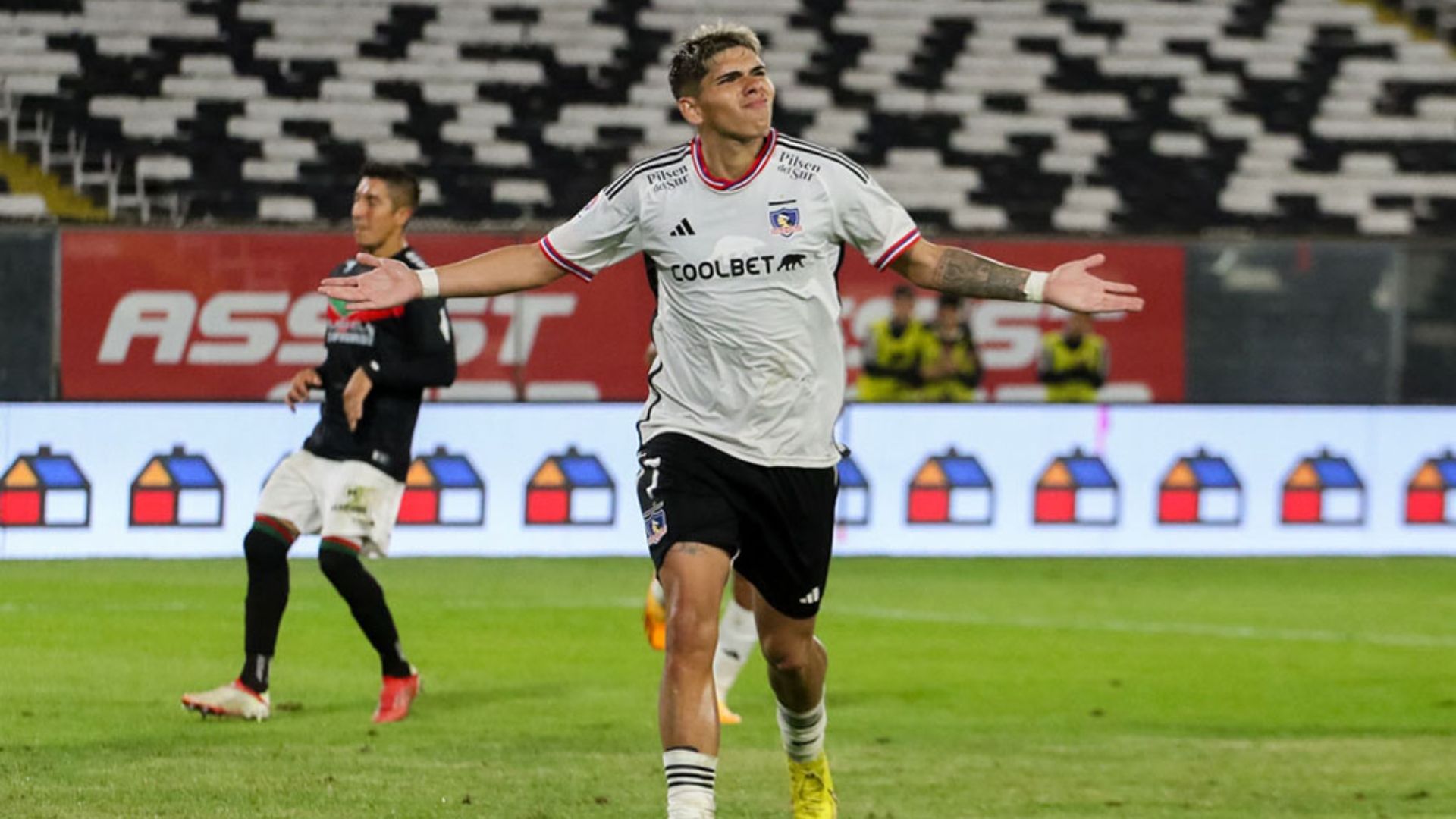 Colo Colo Carlos Palacios