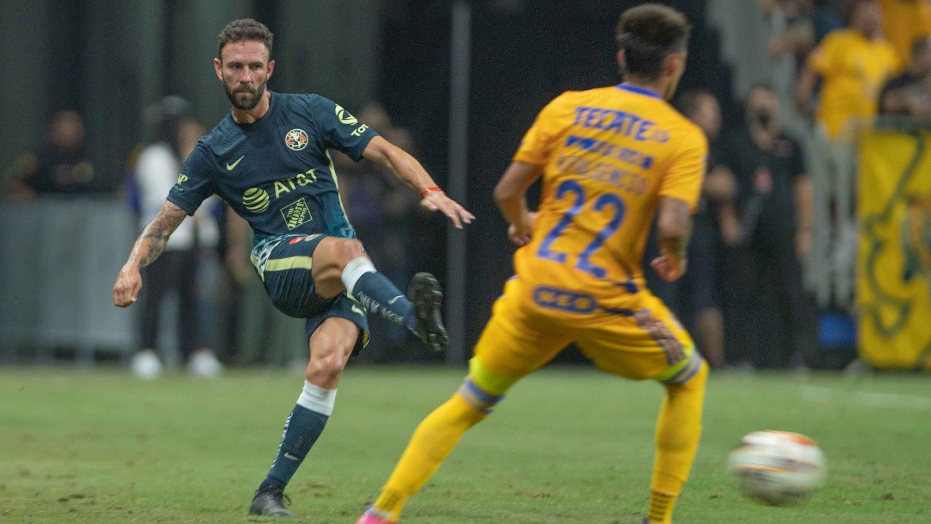 Miguel Layún América vs Tigres