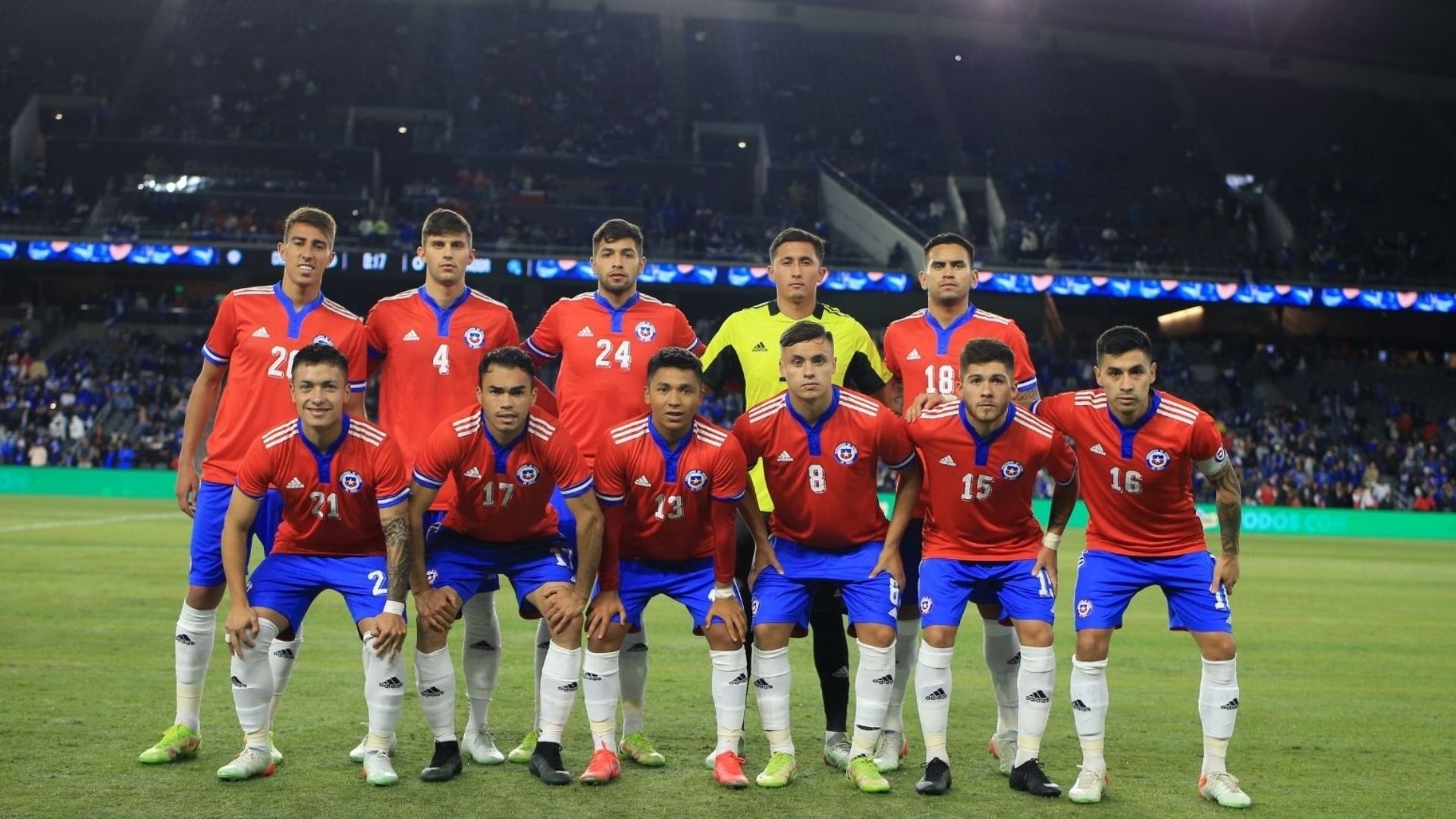 Chile El Salvador 111221