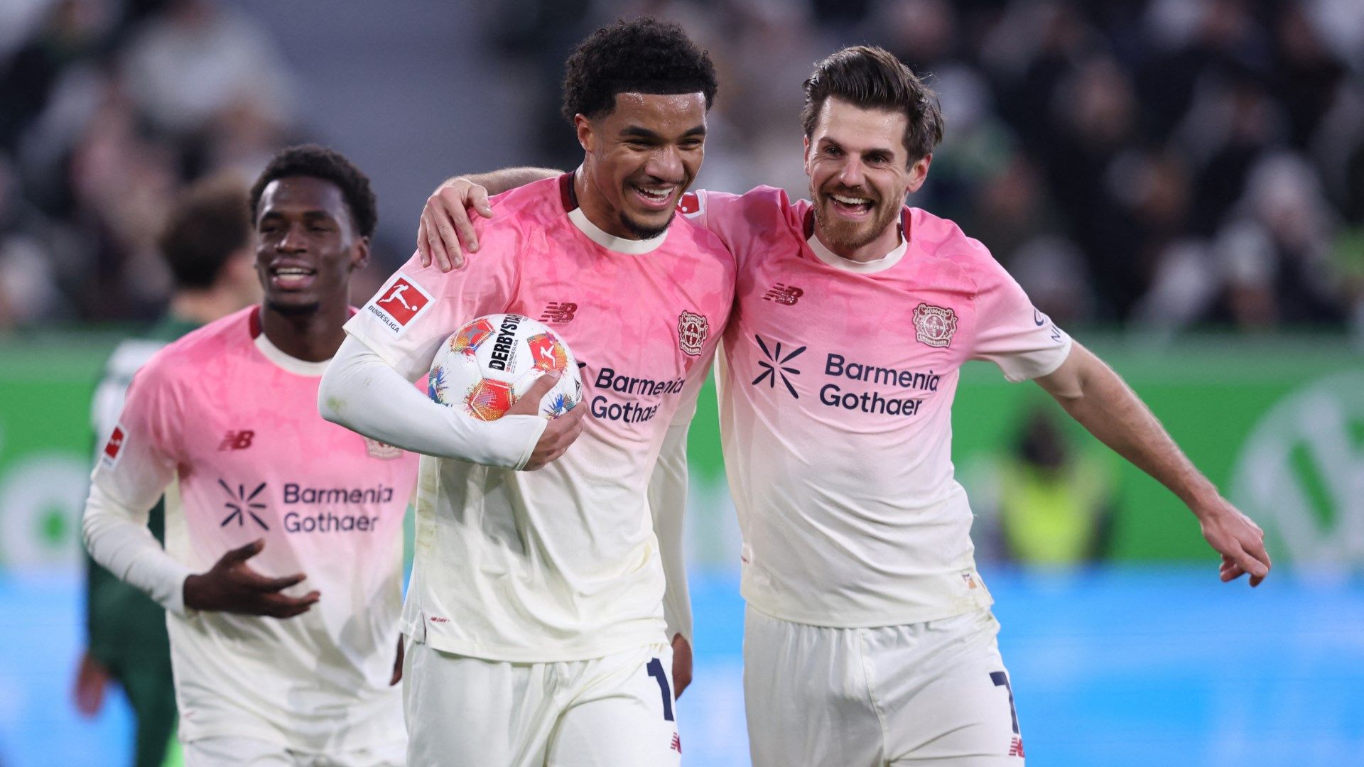 Malik Tillman Jonas Hofmann Bayer Leverkusen 2025