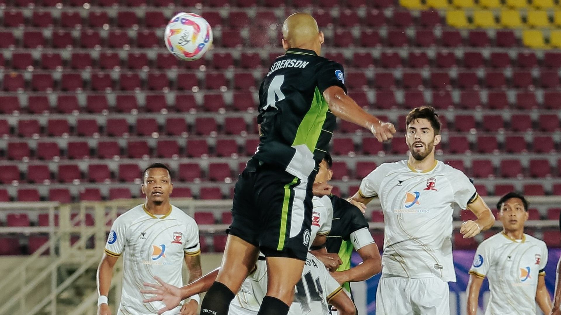 PSS Sleman vs Madura United 27122024