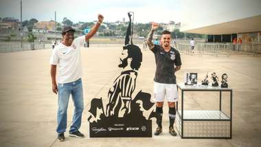 Zé Maria e Fagner - Corinthians - Estátua Sócrates - 2/05/2018