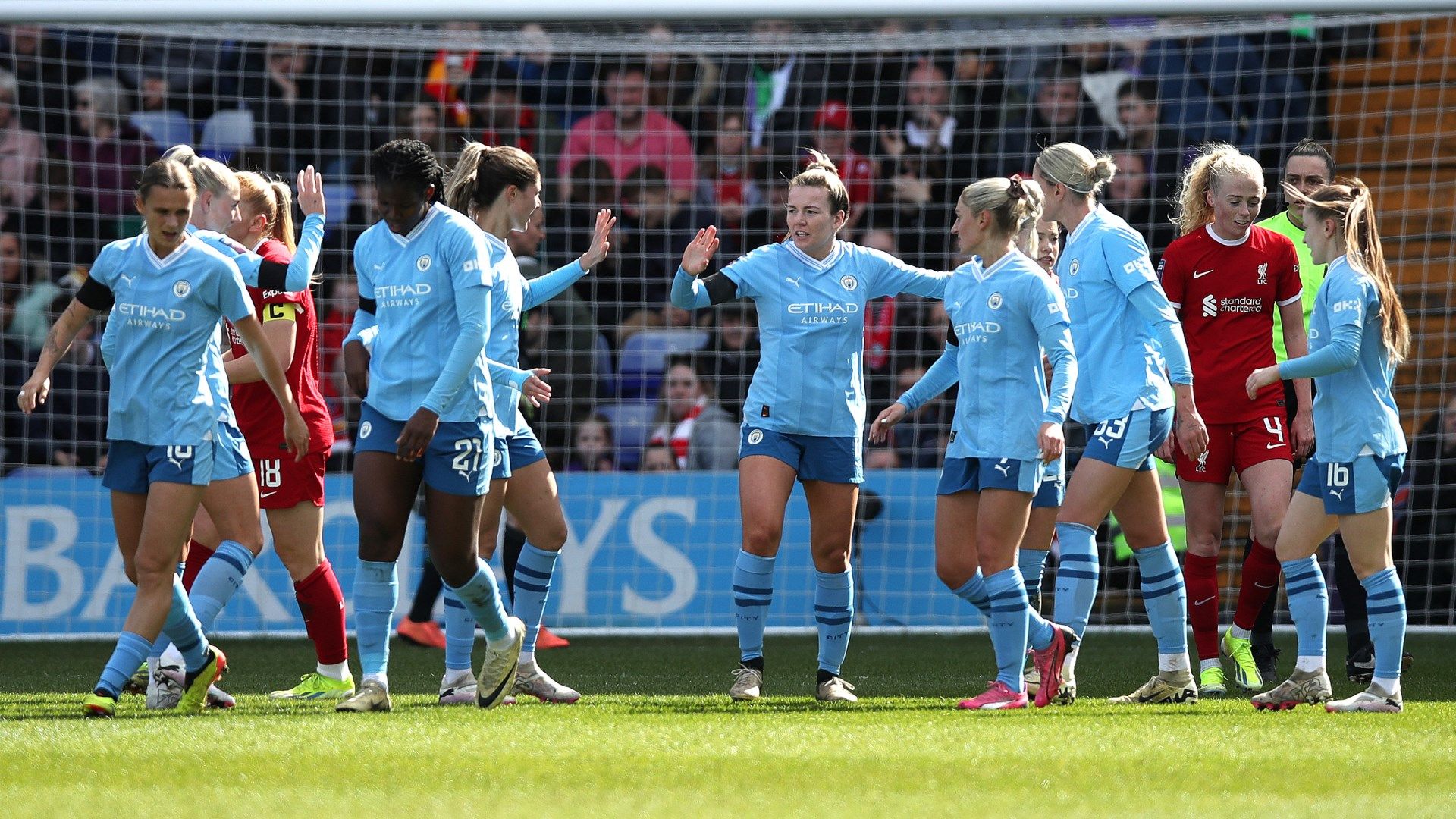 VIDEO: Lionesses star Lauren Hemps fires Man City ahead against Arsenal and  leads celebrations with Steph Houghton | Goal.com English Saudi Arabia