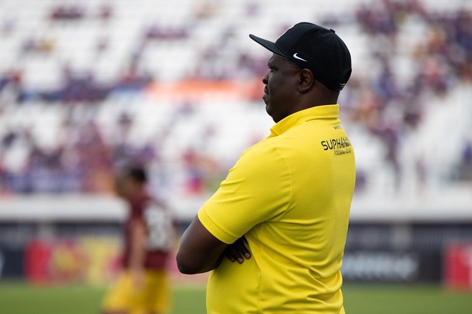 อเดบาโย กาเดโบ