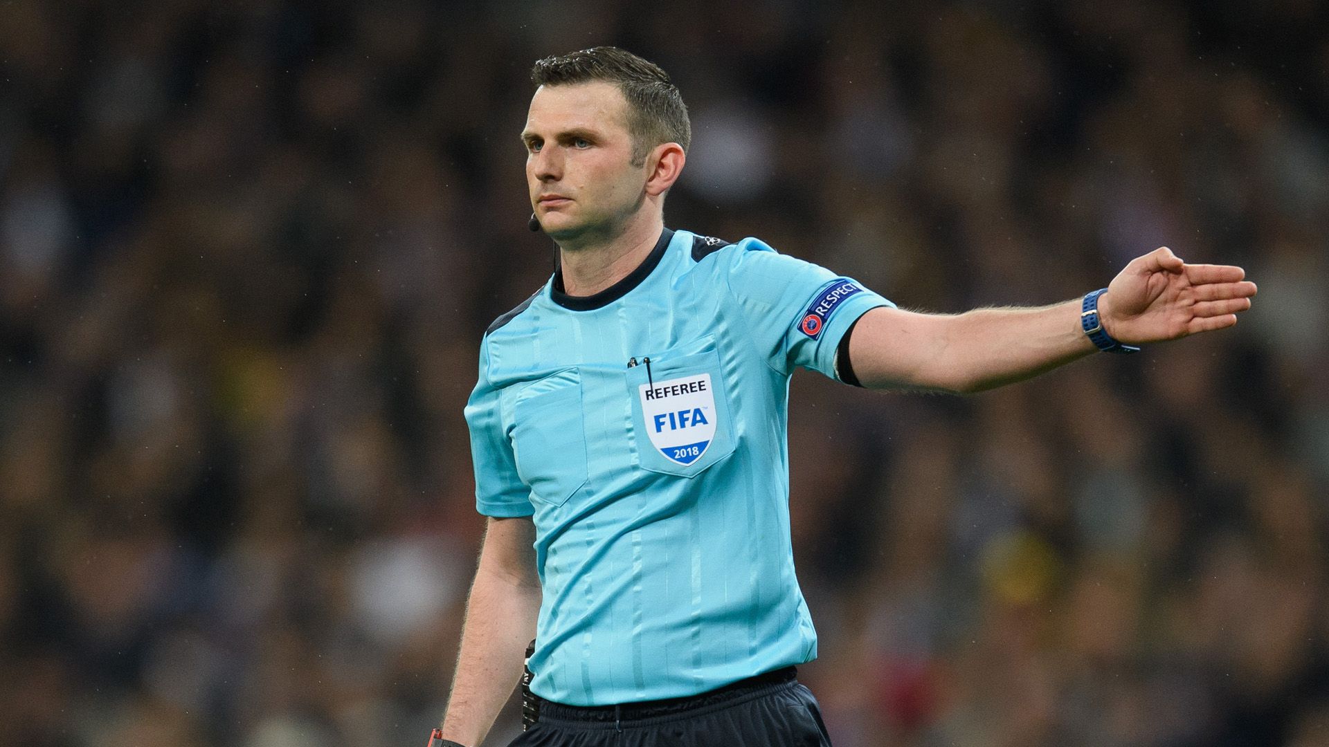 Michael Oliver Champions League 11042018