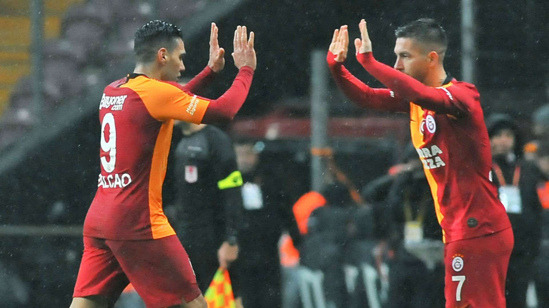 Adem Buyuk Radamel Falcao Galatasaray