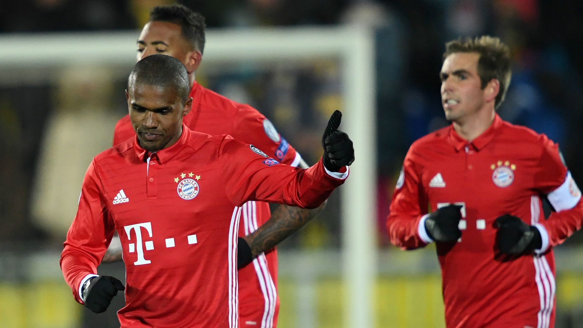 DOUGLAS COSTA BAYERN MUNCHEN UEFA CHAMPIONS LEAGUE 23112016