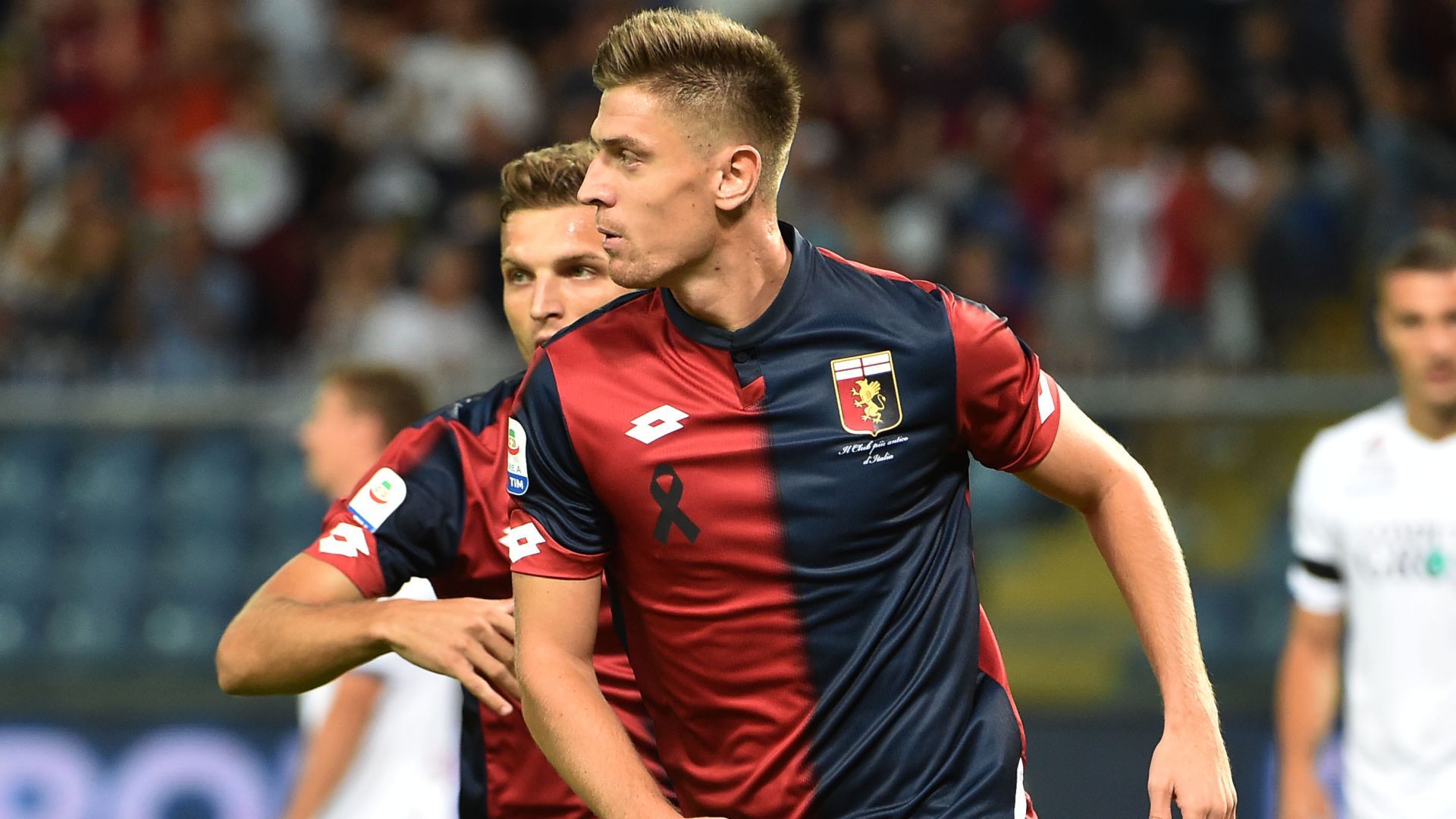 Krzysztof Piatek Genoa