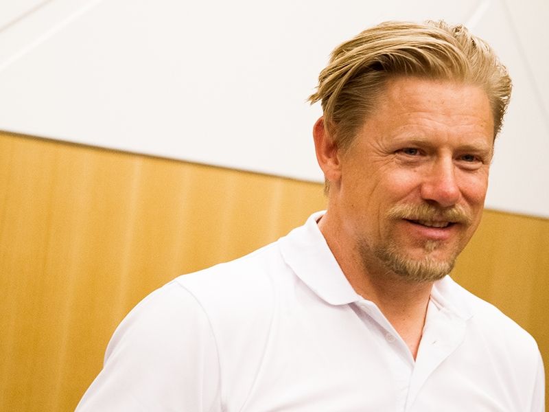 Peter Schmeichel in Singapore