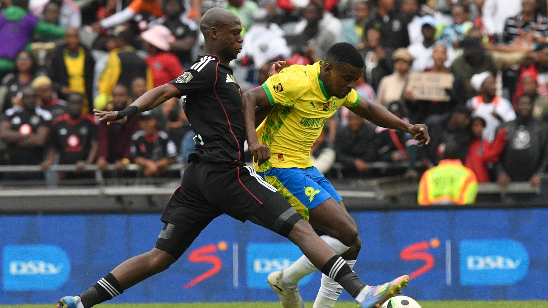 Evidence Makgopa & Teboho Mokoena, Orlando Pirates vs Mamelodi Sundowns, August 2025