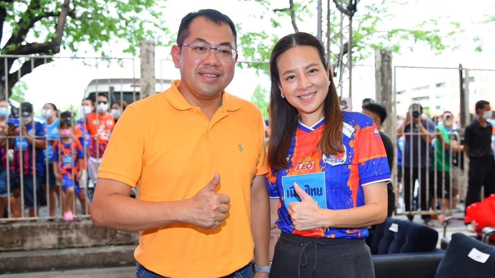 นวลพรรณ ล่ำซำ