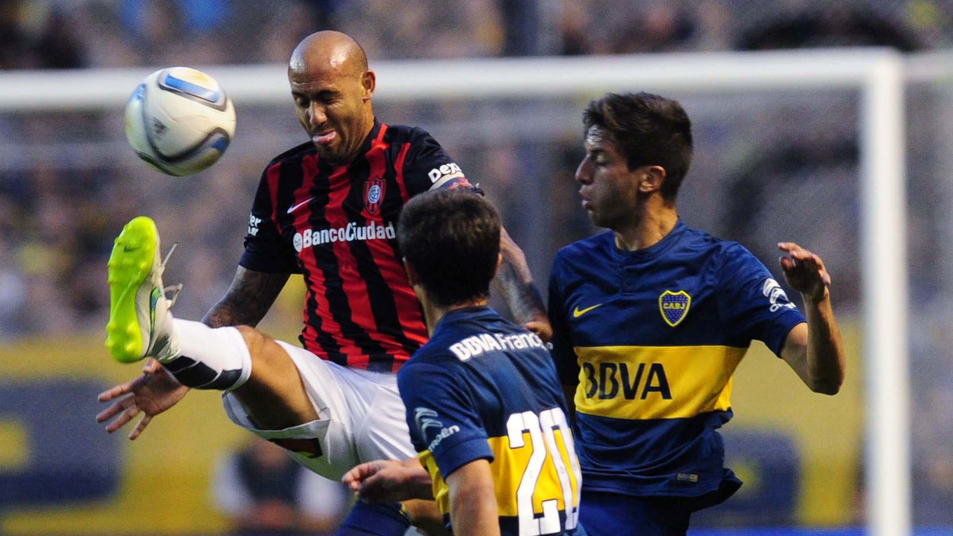 Rodrigo Bentancur Juan Mercier Boca San Lorenzo Primera Division 06092015