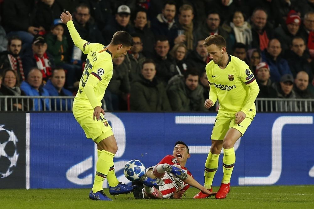 Lenglet Lozano PSV Barcelona 28-11-18