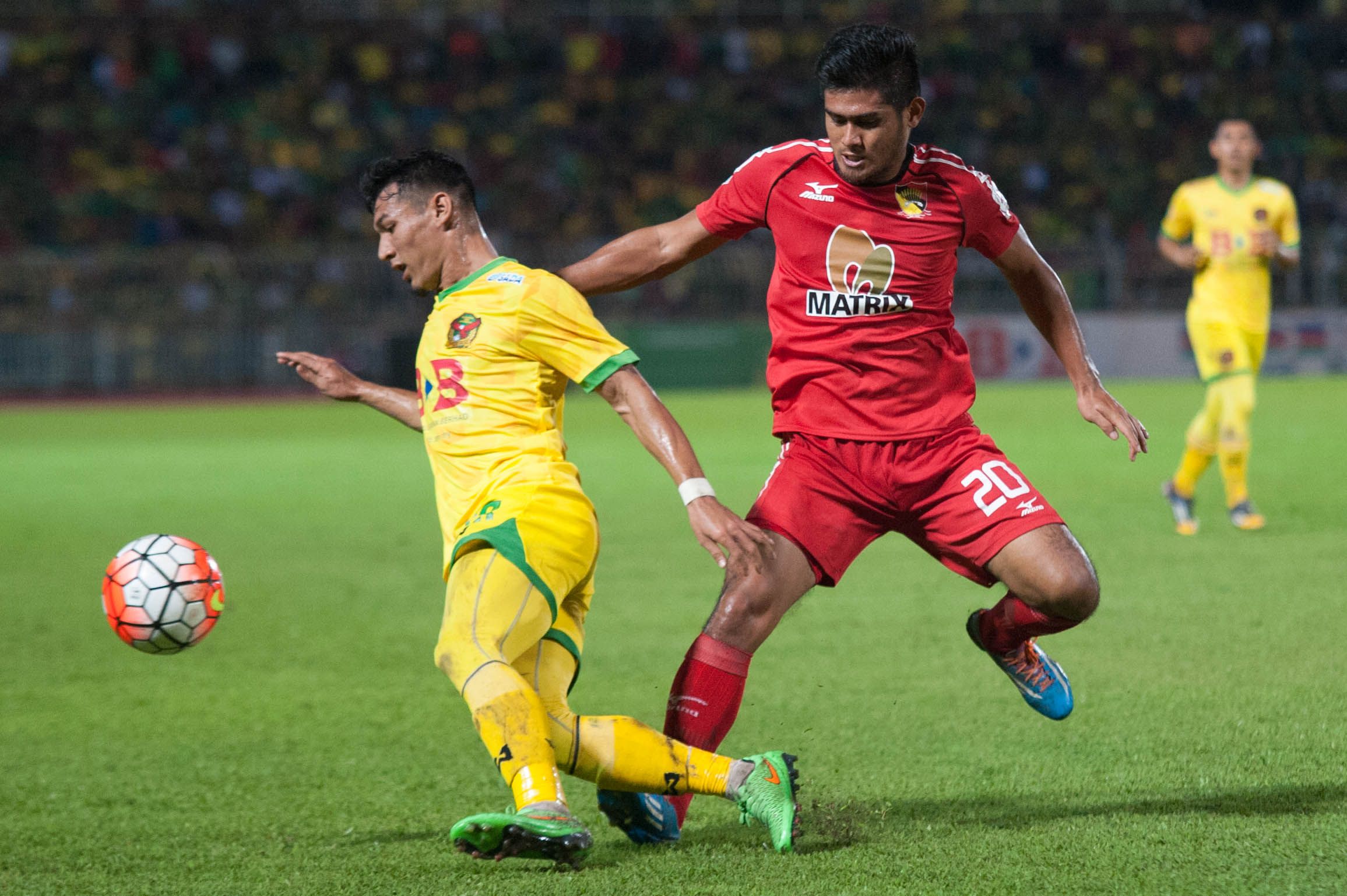 Rizal Ghazali nips in ahead of Hariri Safii