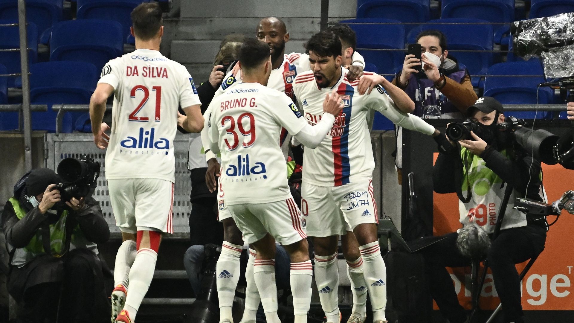 Lucas Paqueta Lyon 2021-22