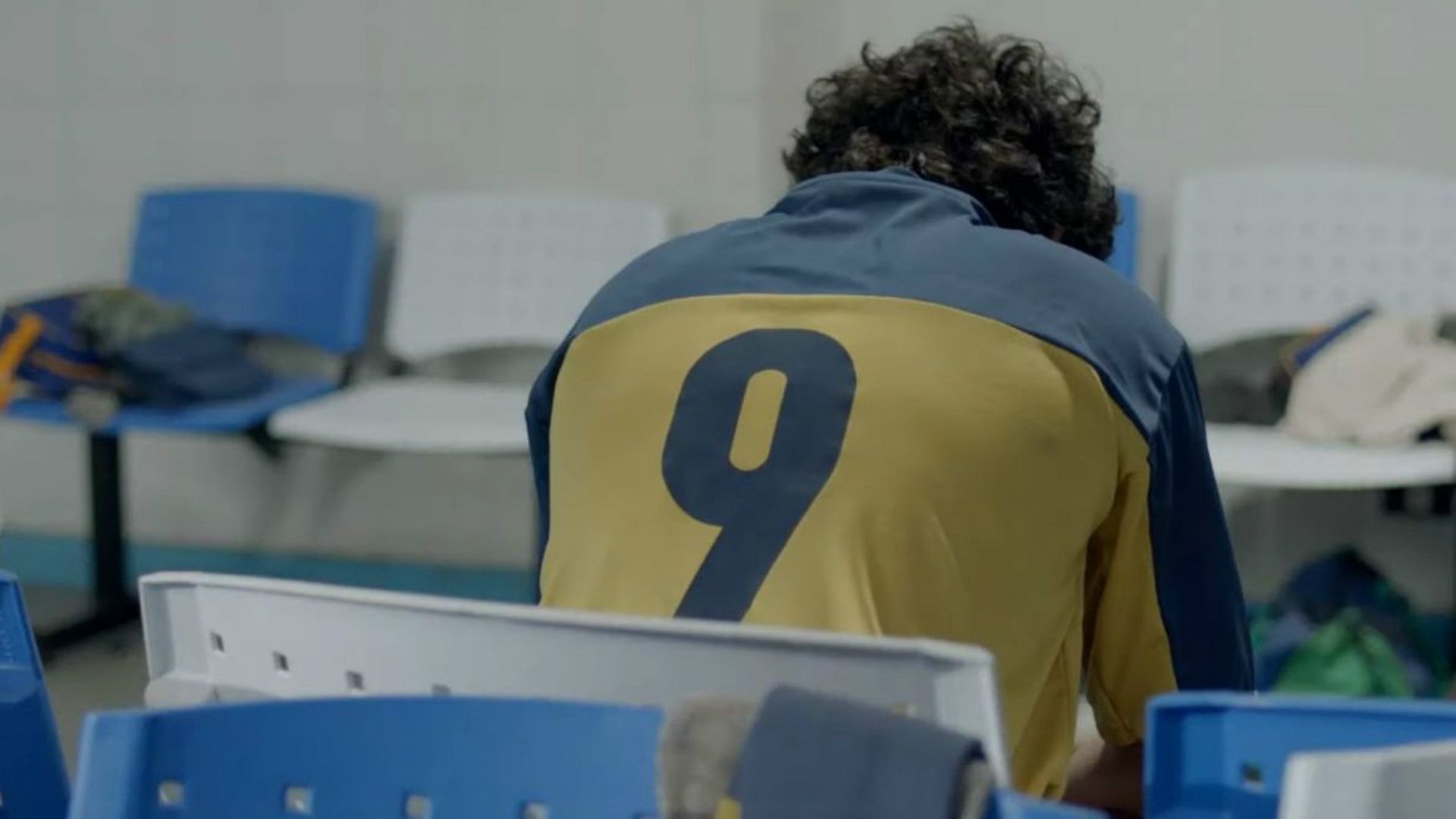 Trailer Apache Serie Carlos Tevez