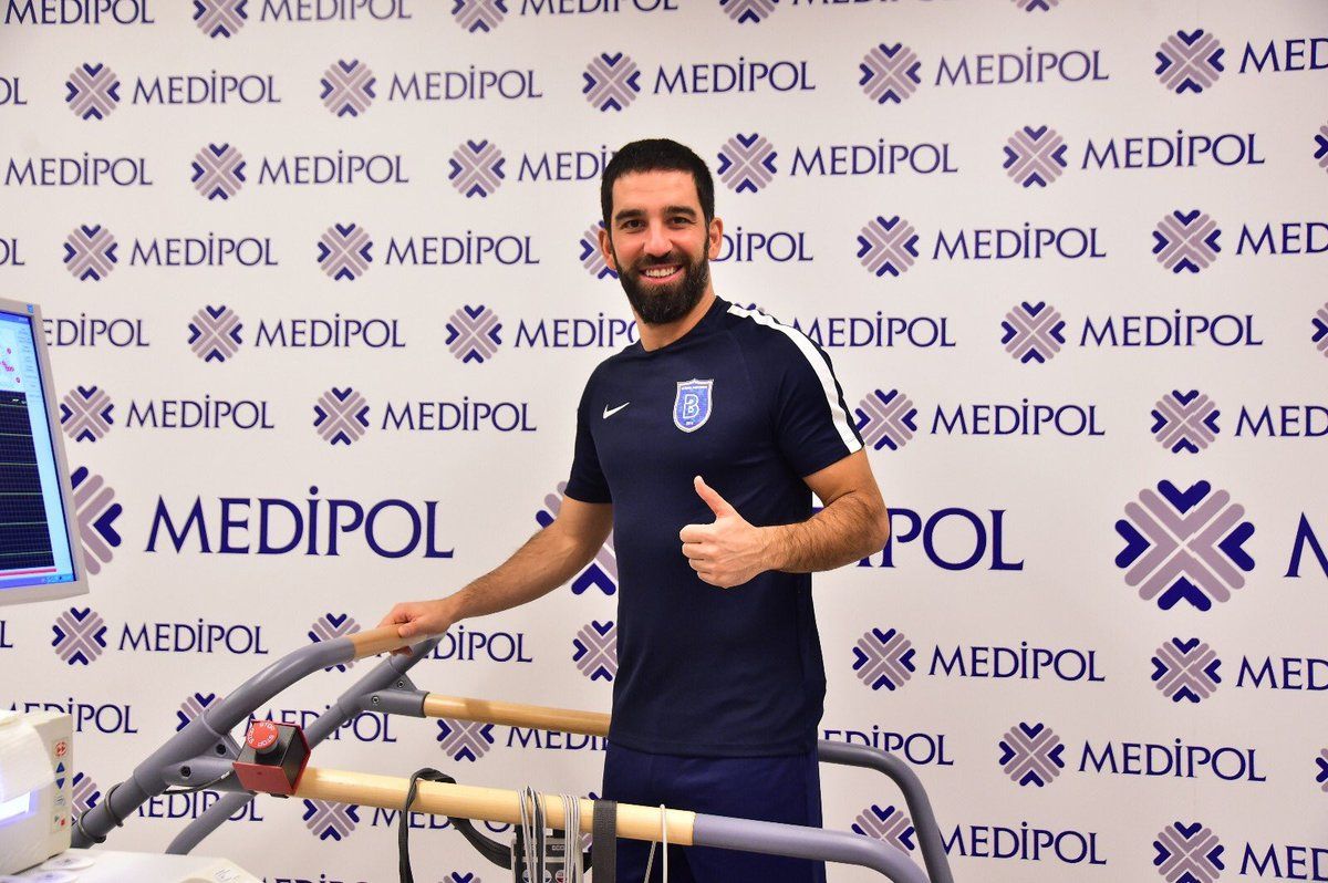 Arda Turan Basaksehir medical examination
