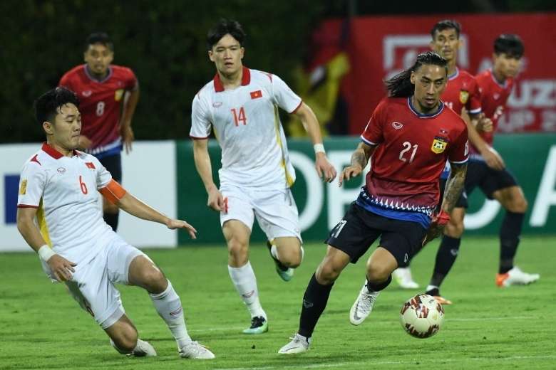 Billy Ketkeophomphone Vietnam Laos AFF Suzuki Cup 2020