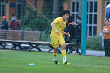 HLV Park Hang Seo mạo hiểm thử một số vị trí trên đội tuyển Việt Nam