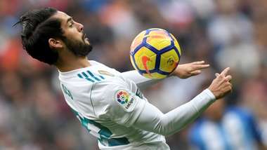Isco Alarcon Real Madrid Malaga LaLiga 25112017