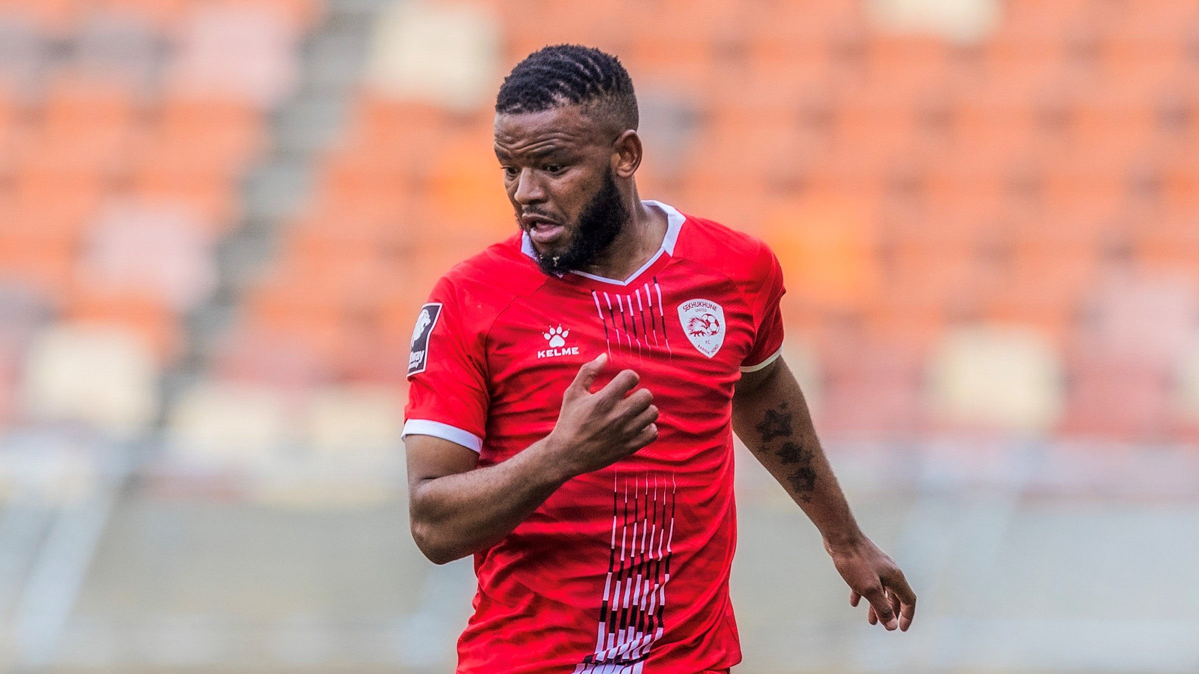 Sipho Mbule: Orlando Pirates sign Kaizer Chiefs transfer target after his  Mamelodi Sundowns exit | Goal.com South Africa