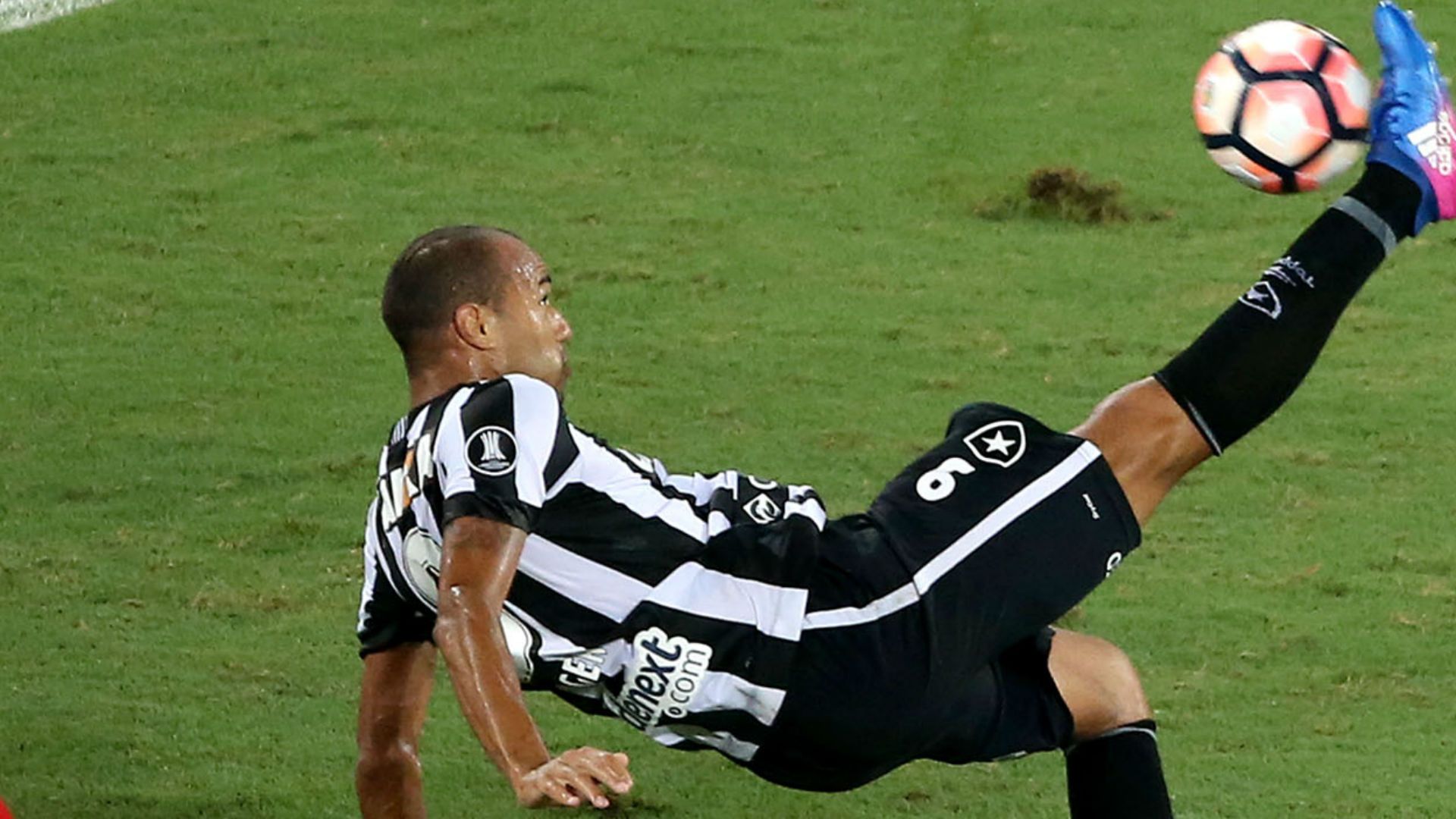 Roger Botafogo Estudiantes Libertadores 25 04 2017