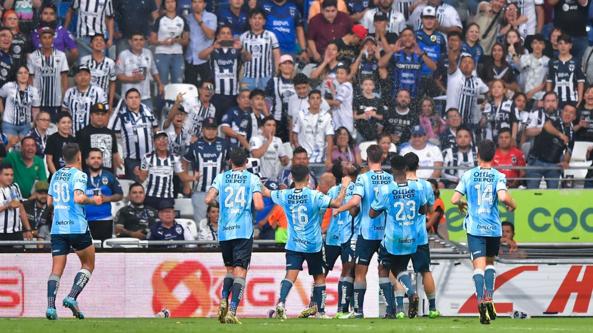 Pachuca celebración Liguilla Apertura 2022