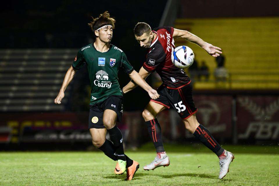 ทีมชาติไทย U19 - โปลิศ เทโร