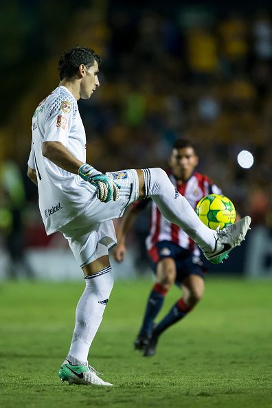 Tigres Chivas