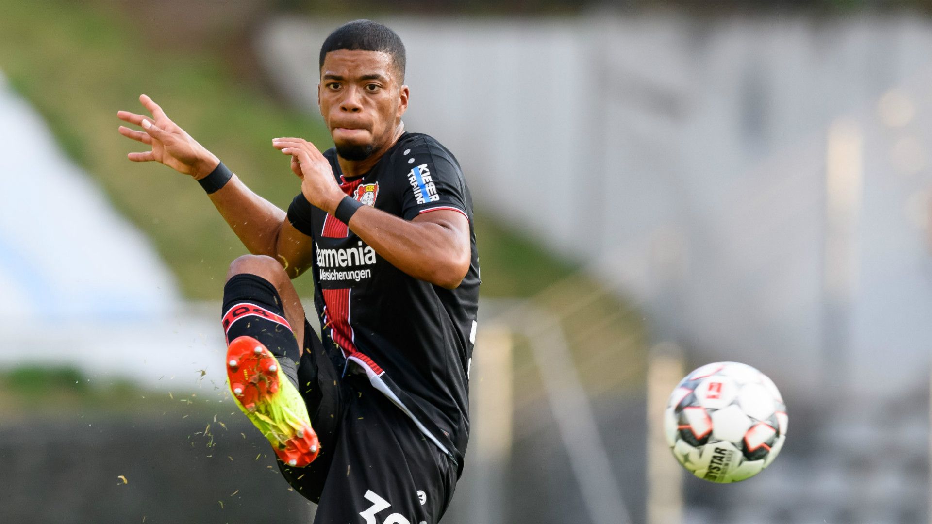 Benjamin Henrichs, Bayer Leverkusen, 2018-2019