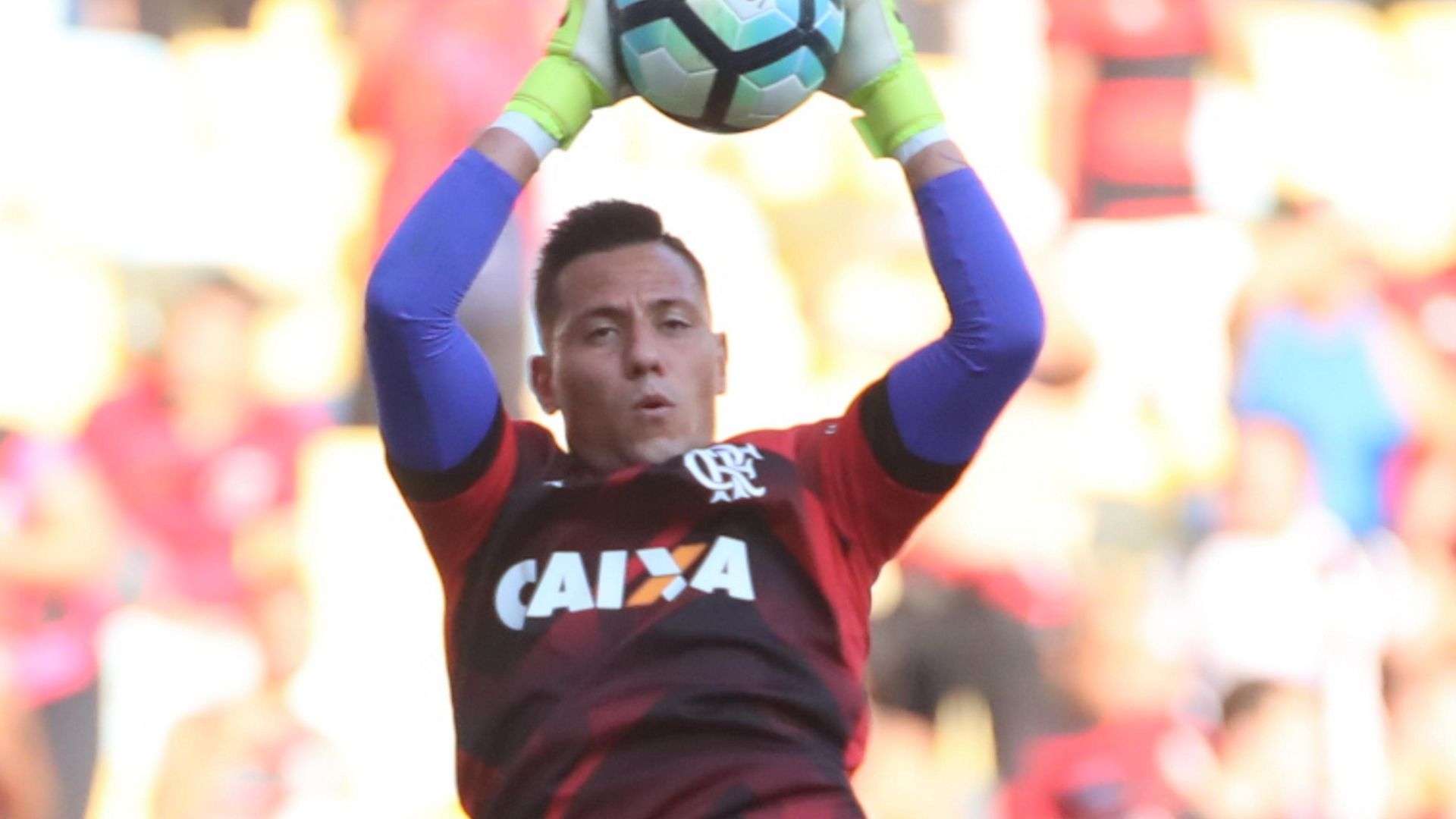 Diego Alves Flamengo Fluminense Brasileirao Serie A 12102017