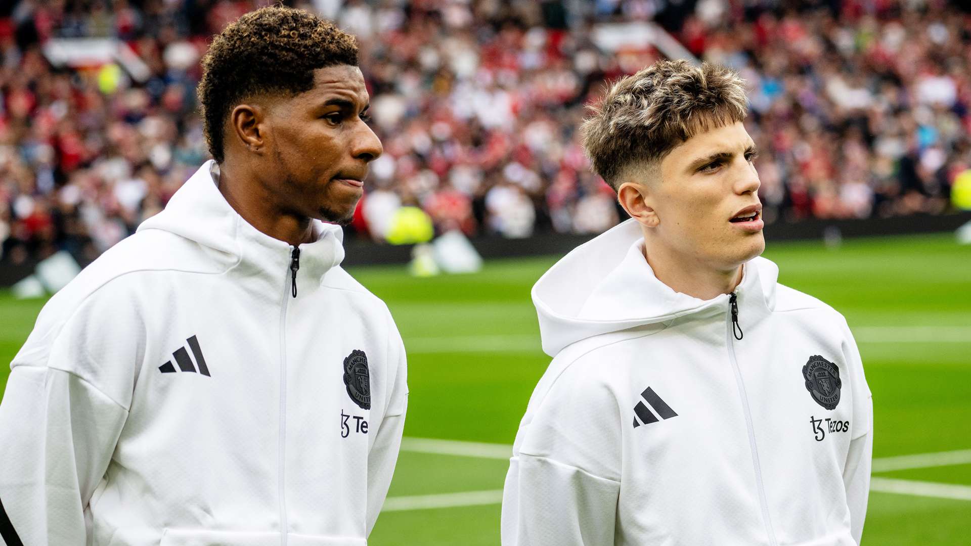 Marcus Rashford 'nowhere to be seen' as Alejandro Garnacho joins up with travelling Man Utd squad for Tottenham Carabao Cup clash | Goal.com Malaysia