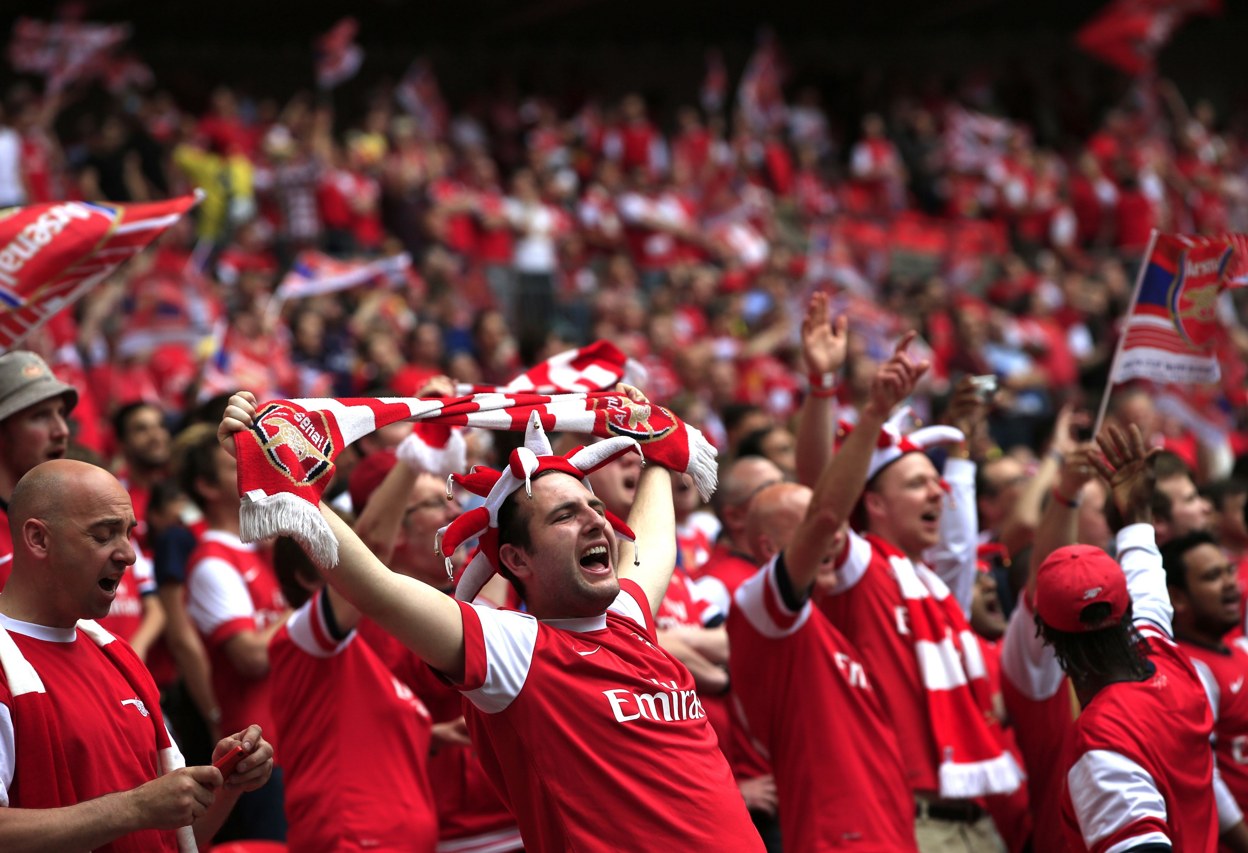 Arsenal fans Hull FA Cup final 05172014