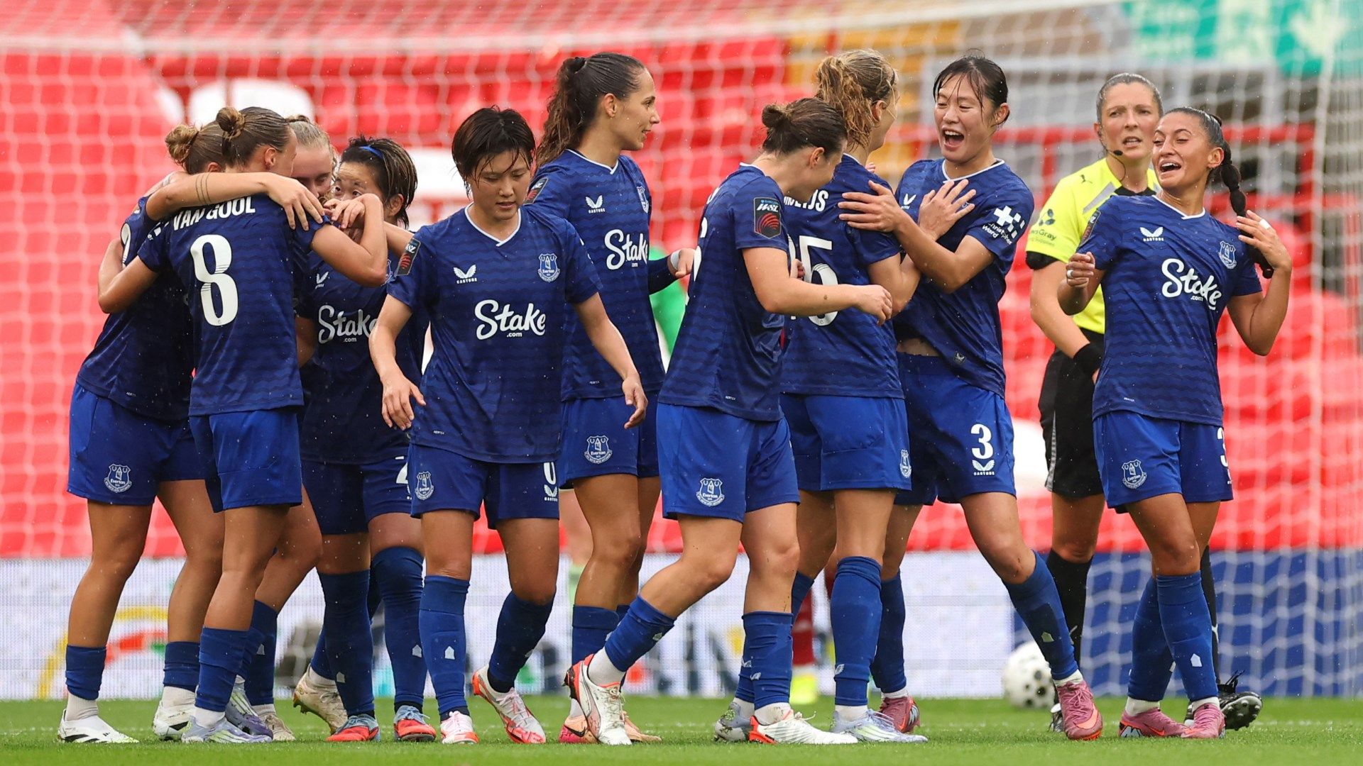 Everton Women celebrate 2025-26