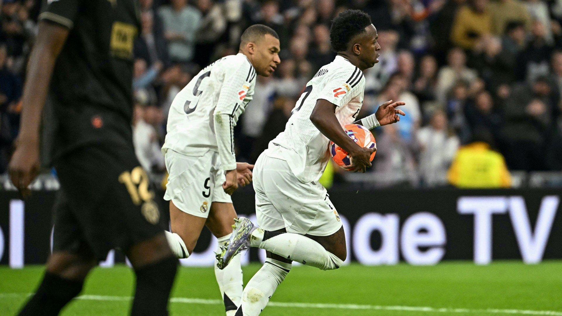 Vinicius Real Madrid 2025