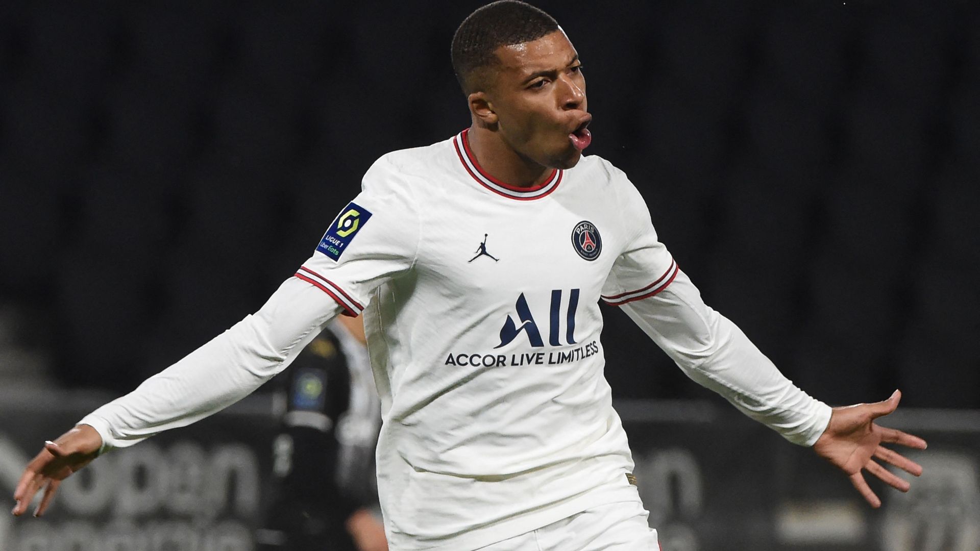 Kylian Mbappe PSG Angers Ligue 1 2021-22