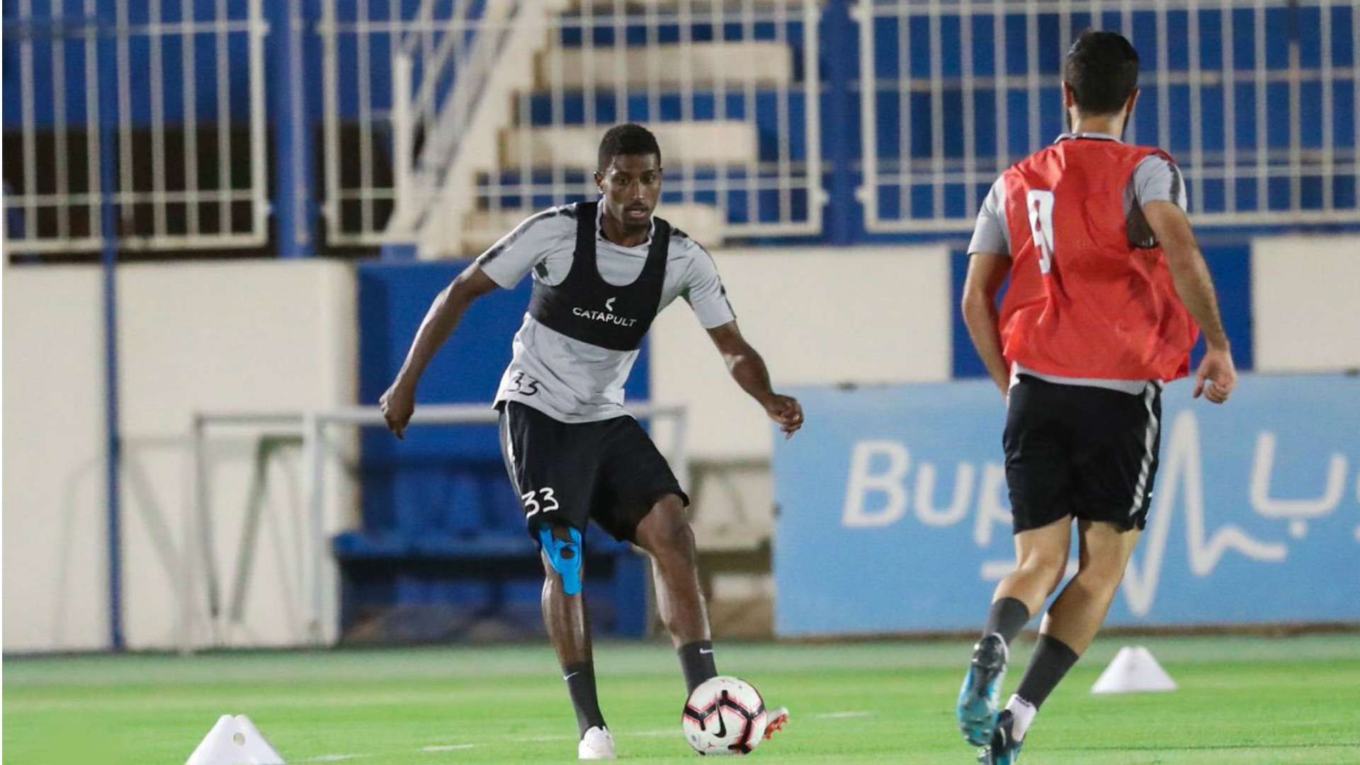 أحمد شراحيلي مدافع الهلال المنتقل لفريق الشباب صيف 2019 الدوري السعودي