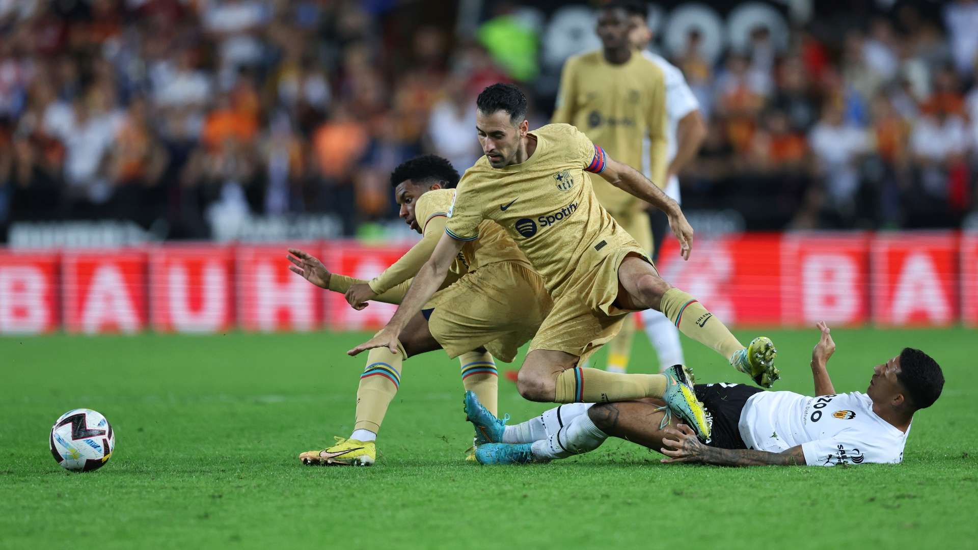 Sergio Busquets Barcelona 2022-23