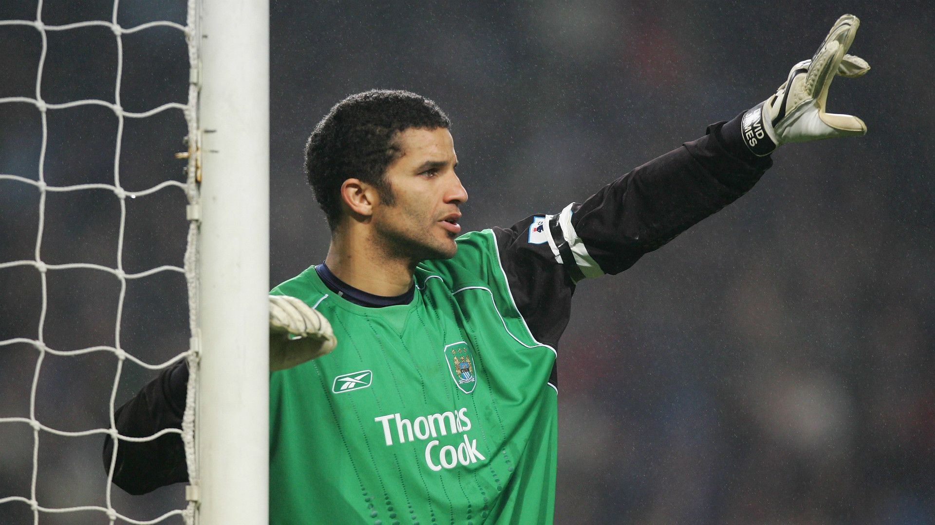 02 David James