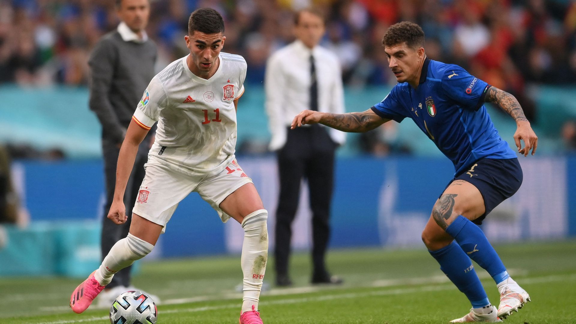 Ferran Torres Giovanni Di Lorenzo Italy Spain Euro 2020