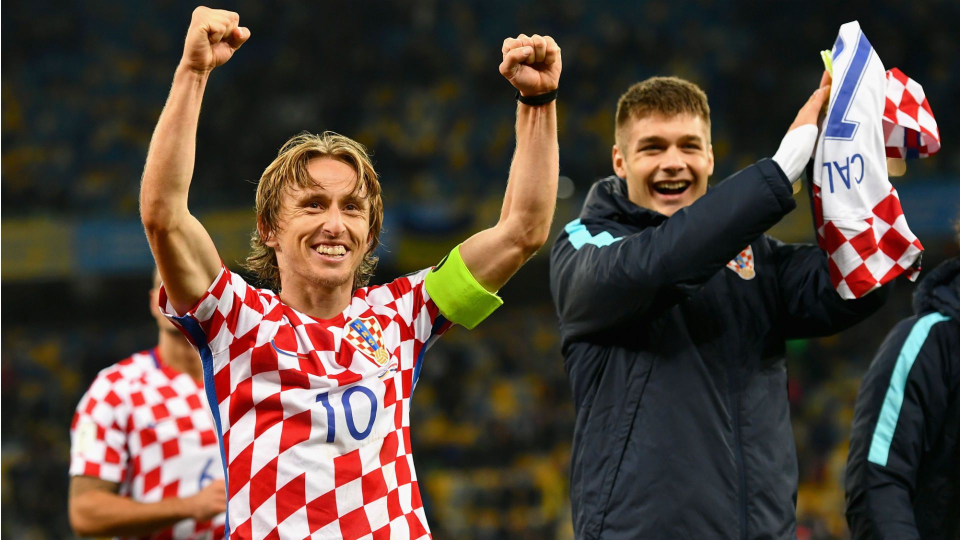 Luka Modric Duje Caleta-Car Ukraine Croatia 09102017