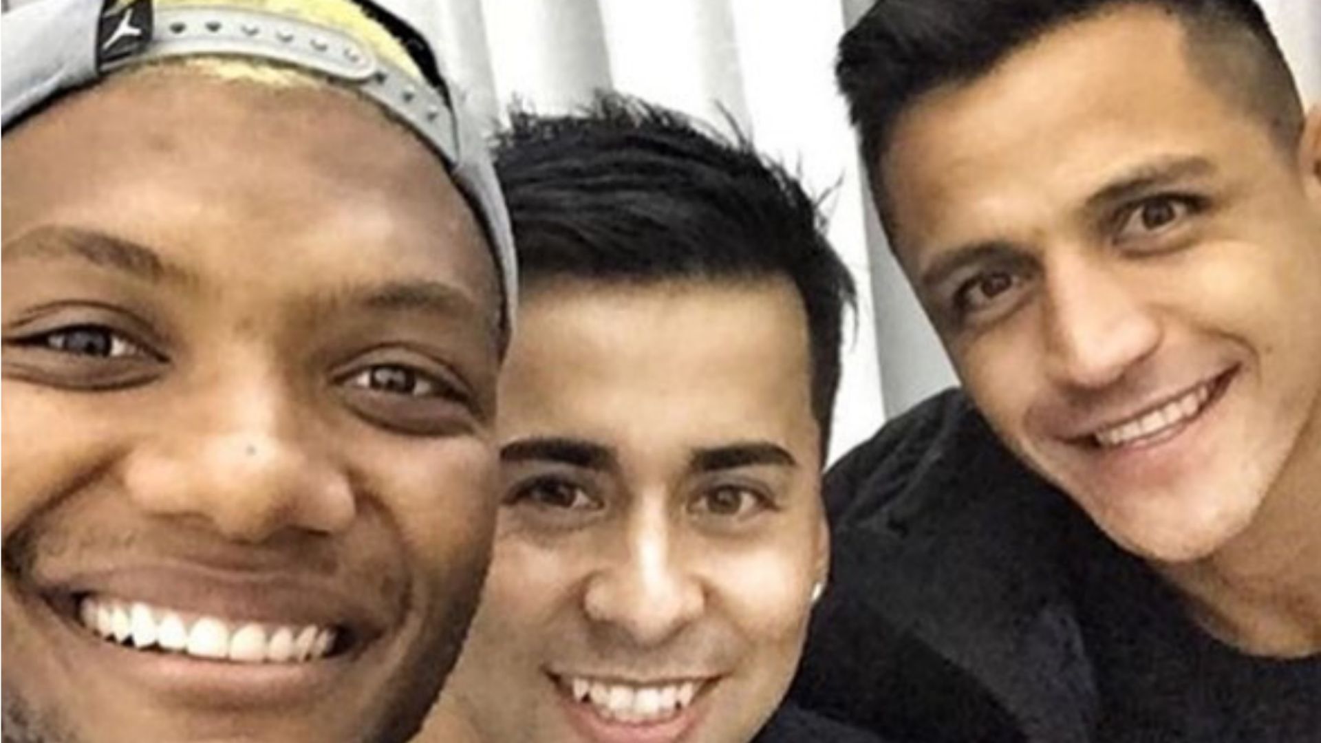 Alexis Sánchez - Junior Fernandes
