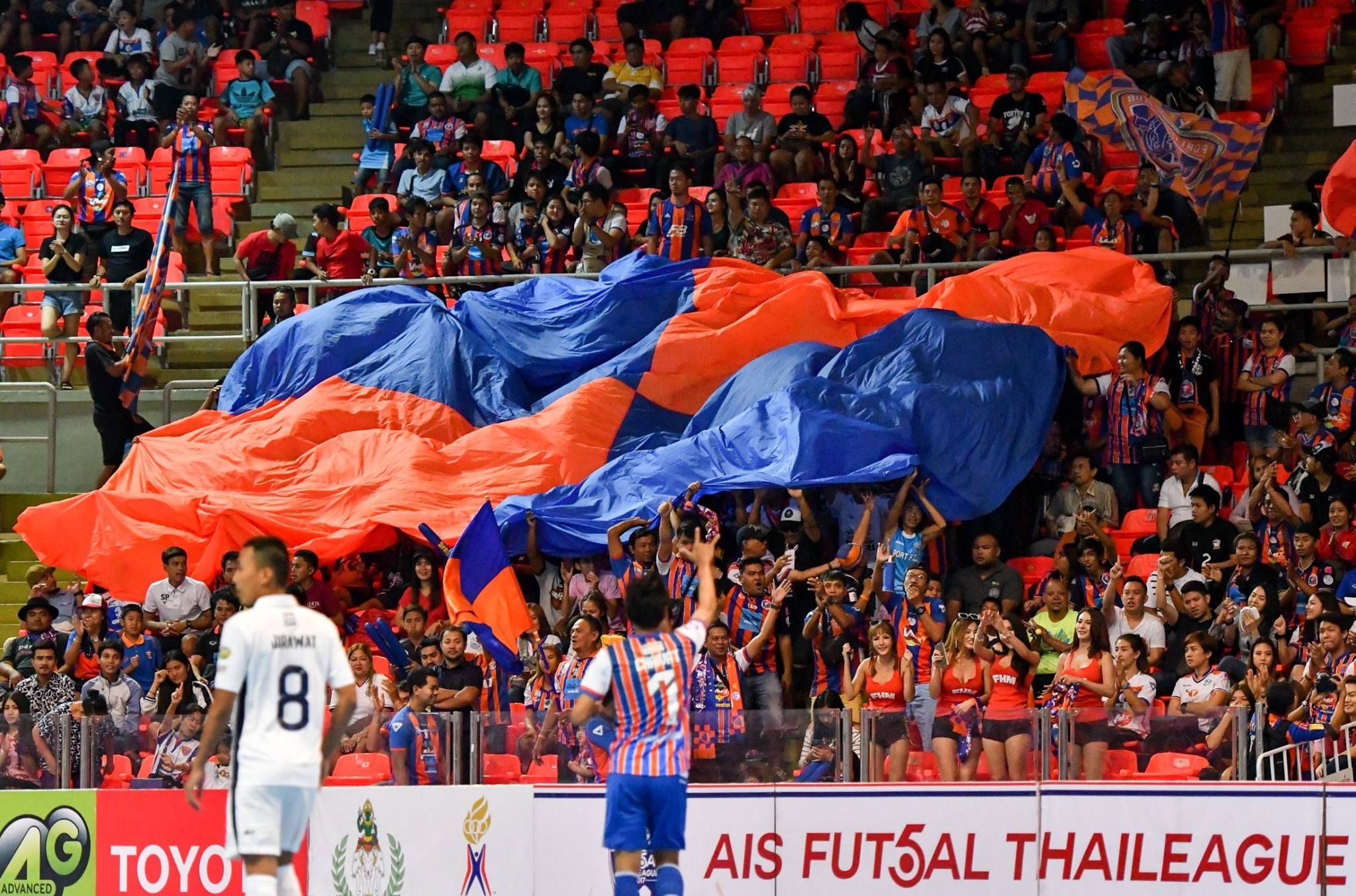 การท่าเรือ ฟุตซอล คลับ - พีทีที บลูเวฟ ชลบุรี